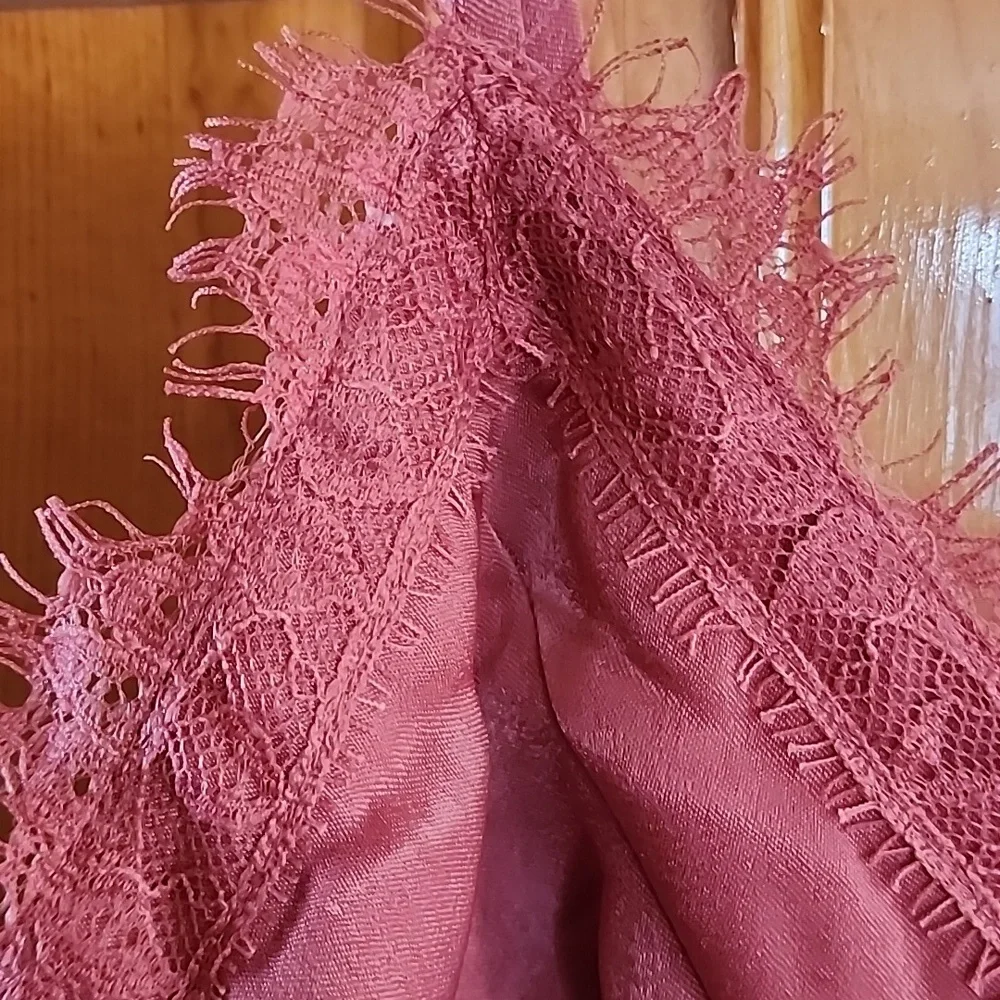 Top - Picture 4 of 5